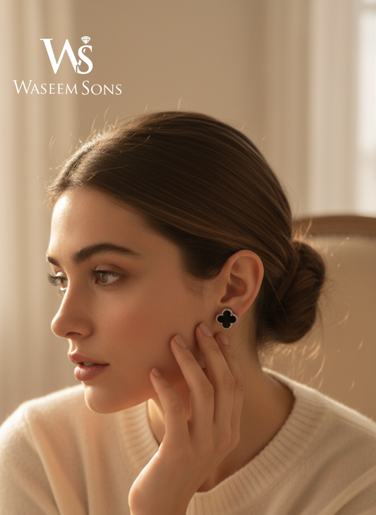 Noir Clover Studs - 925 Silver