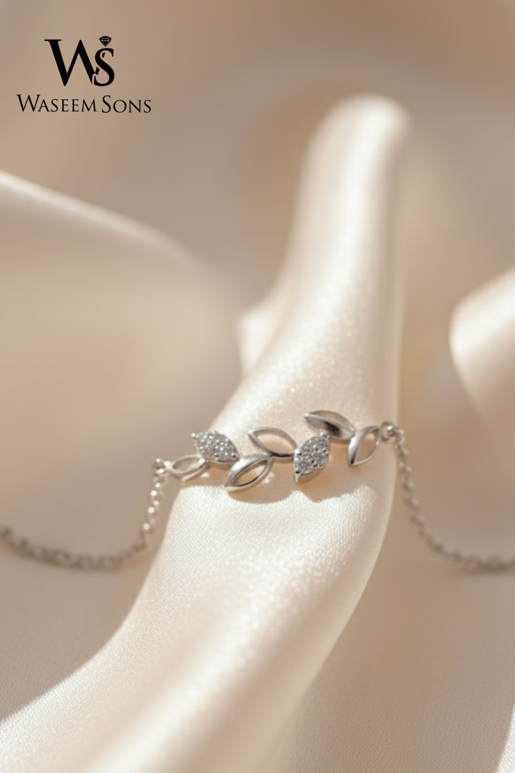 The Aria Leaf Bracelet